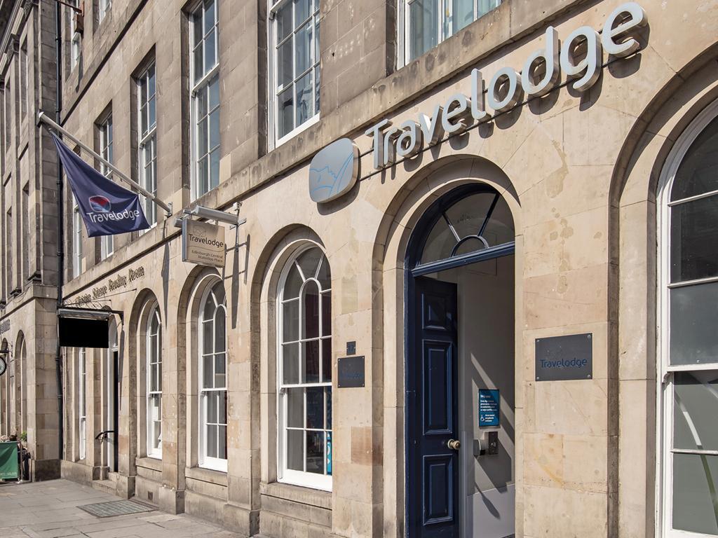 Travelodge Edinburgh Central Waterloo Place Exterior foto